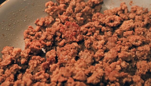 Cách làm sốt thịt bò xay cho spaghetti vàng đều, mềm thơm như ngoài tiệm