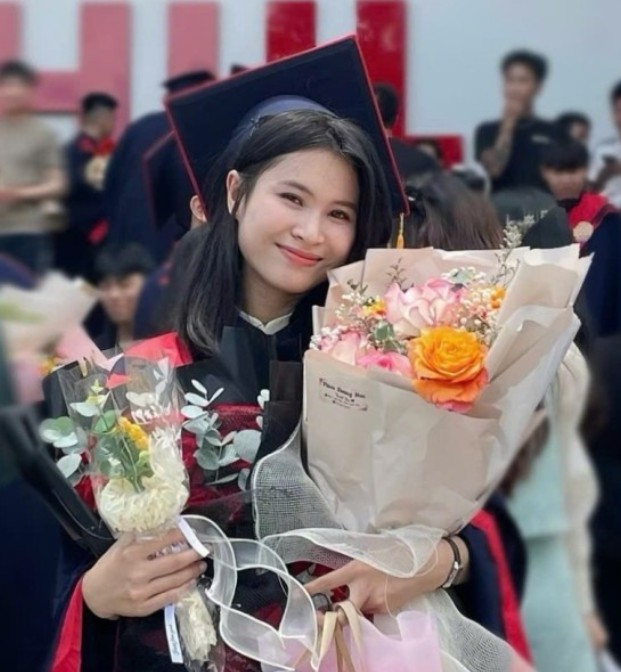 Hé lộ lý do cô gái trẻ tốt nhiệp cử nhân ngành Luật lại bất ngờ viết đơn tình nguyện đi nghĩa vụ