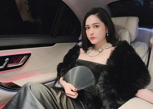 Hé lộ tình hình đáng lo của vợ chồng Đoàn Di Băng hiện tại, CĐM xôn xao phát hiện ra điều kỳ lạ he lo tinh hinh dang lo cua vo chong doan di bang hien tai cdm xon xao phat hien ra dieu ky la