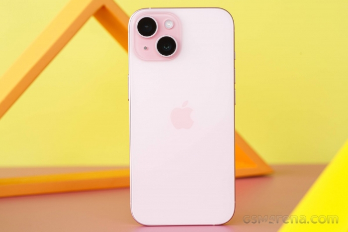 iPhone 14 và iPhone 15 xả kho, cặp đôi iPhone tầm trung hấp dẫn nhất tháng 9, dễ mua hơn iPhone 17
