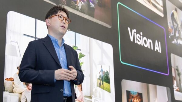 Samsung bất ngờ mua lượng lớn tấm nền TV từ đối thủ Trung Quốc