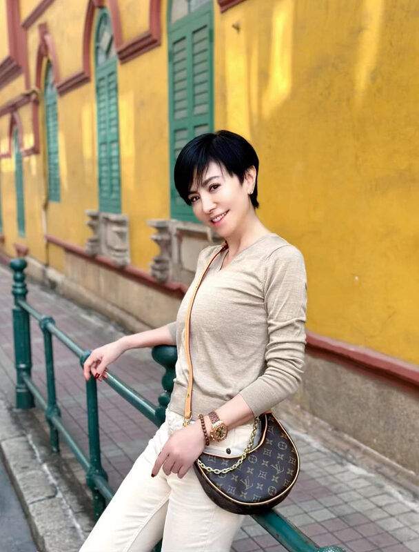 Sao Đài Loan giảm 10kg sau 3 tháng ở tuổi U60 nhờ 1 loại nước giảm nguy cơ ung thư vú, lại còn khỏe xương khớp và đẹp da sao dai loan giam 10kg sau 3 thang o tuoi u60 nho 1 loai nuoc giam nguy co ung thu vu lai con khoe xuong khop va dep da