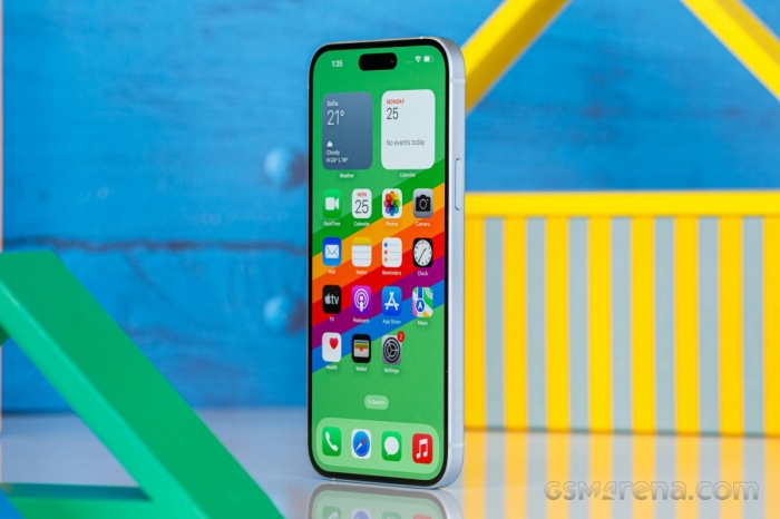 Vua iPhone màn lớn iPhone 15 Plus giá rẻ đầu tháng 9, trang bị xịn như iPhone 16 Pro Max, giảm sâu đón iPhone 17 vua iphone man lon iphone 15 plus gia re dau thang 9 trang bi xin nhu iphone 16 pro max giam sau don iphone 17