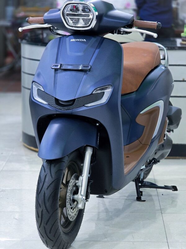 ‘Vua xe ga’ 160cc mới của Honda chính thức về đại lý Việt: Thiết kế đẹp hơn SH Mode, có ABS, giá mềm
